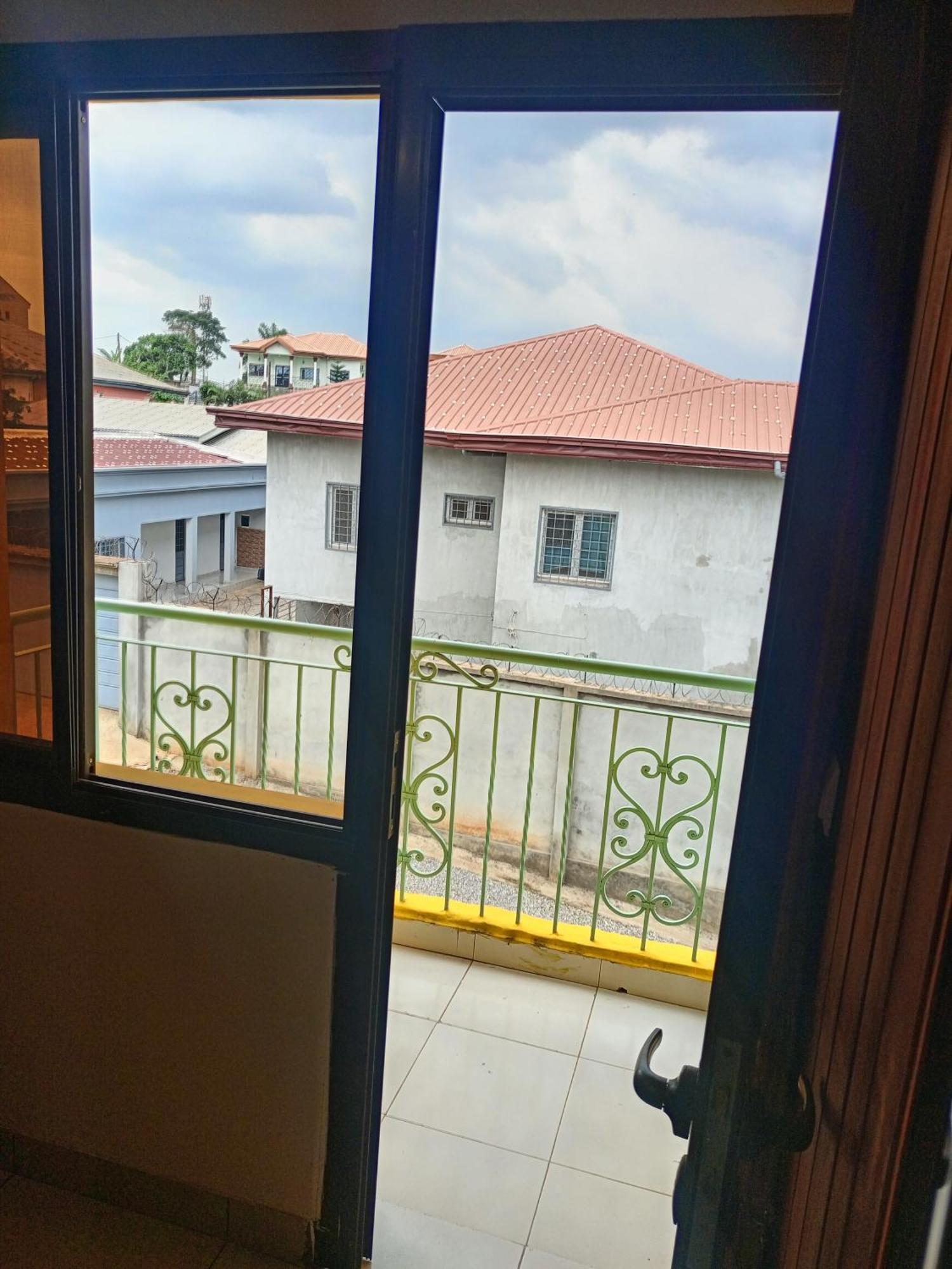Residence Des 7 Collines Yaoundé Exterior foto